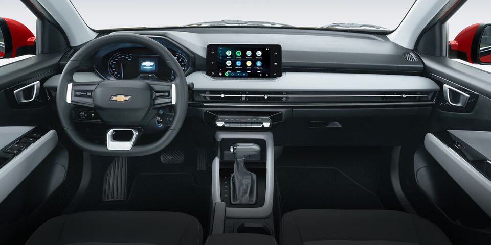 Nuevo Chevrolet Aveo 2024, sedán con gran espacio interior y cajuela con capacidad de 475L